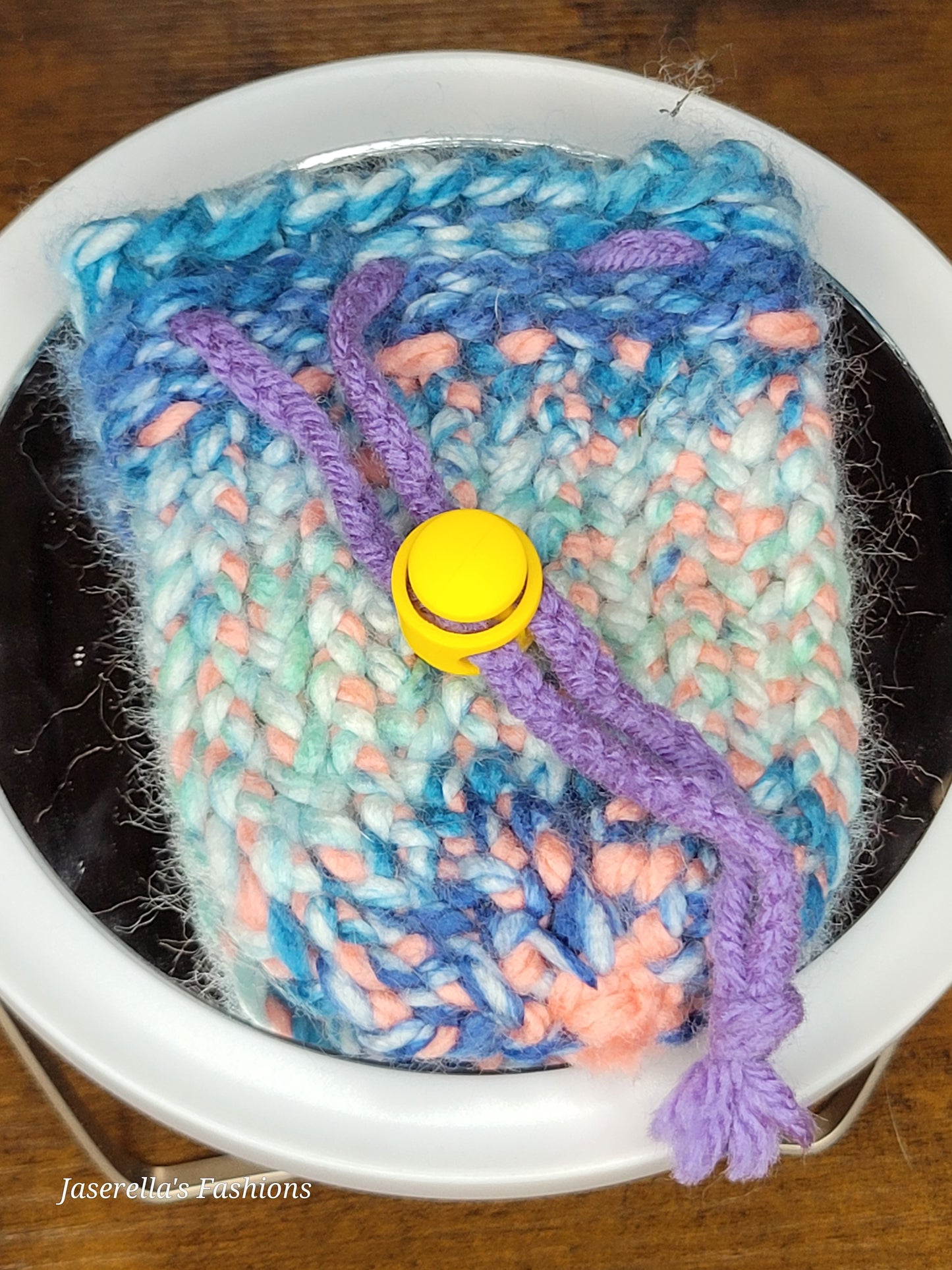 Loom-Knitted Coin Purse