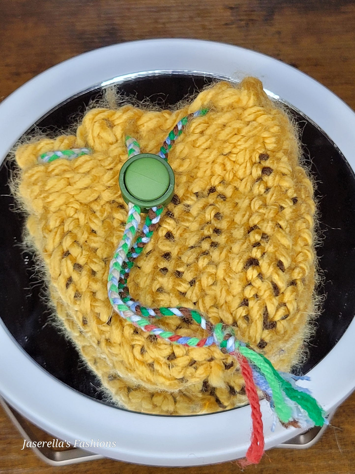 Loom-Knitted Coin Purse