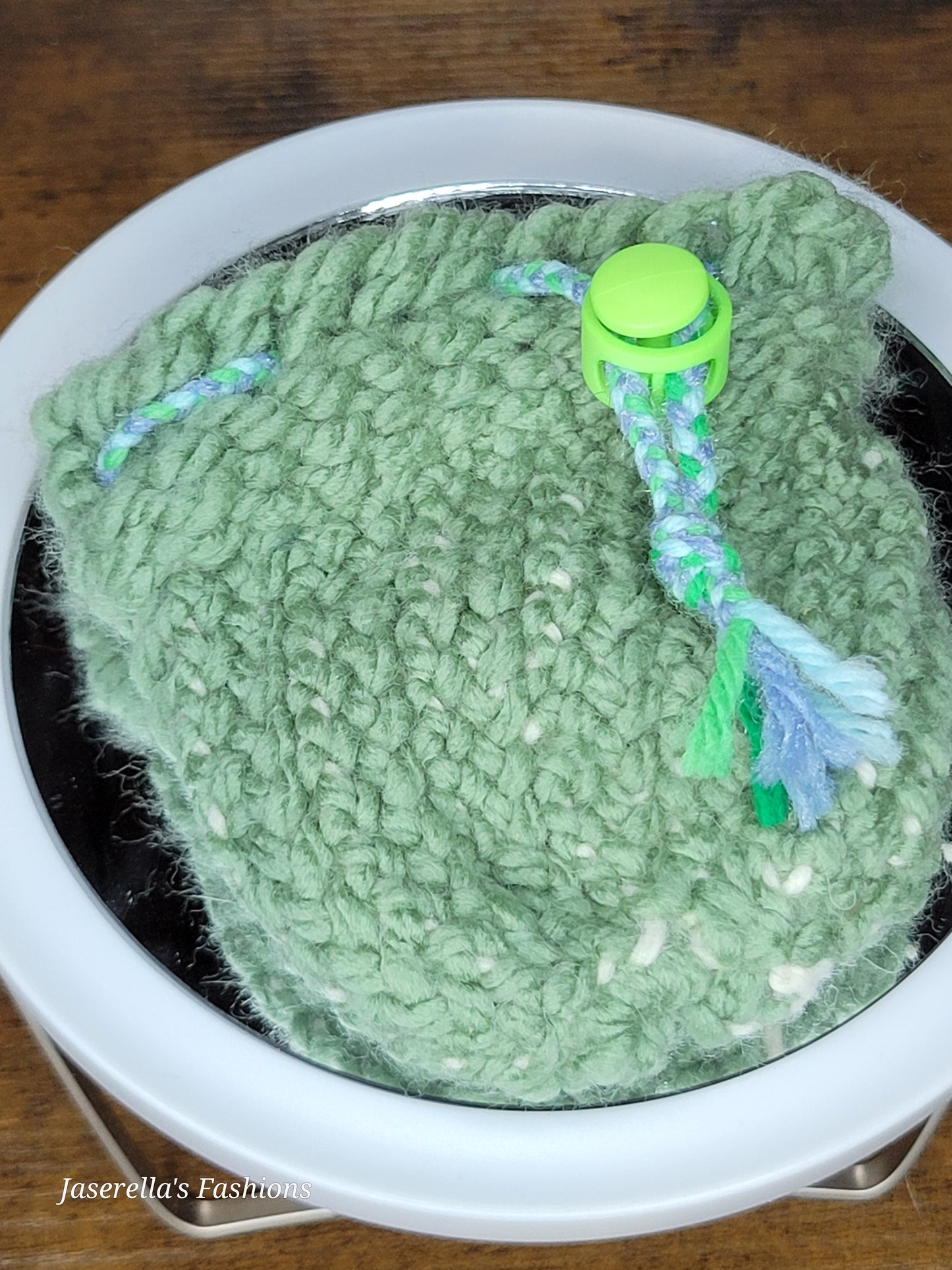 Loom-Knitted Coin Purse