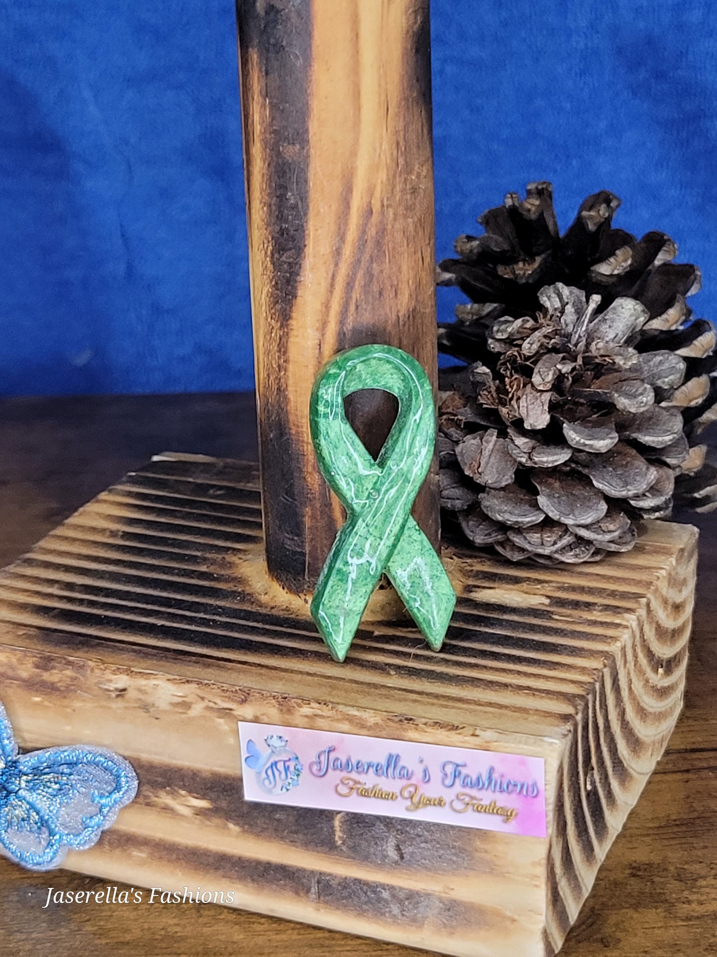 Ribbon Pins