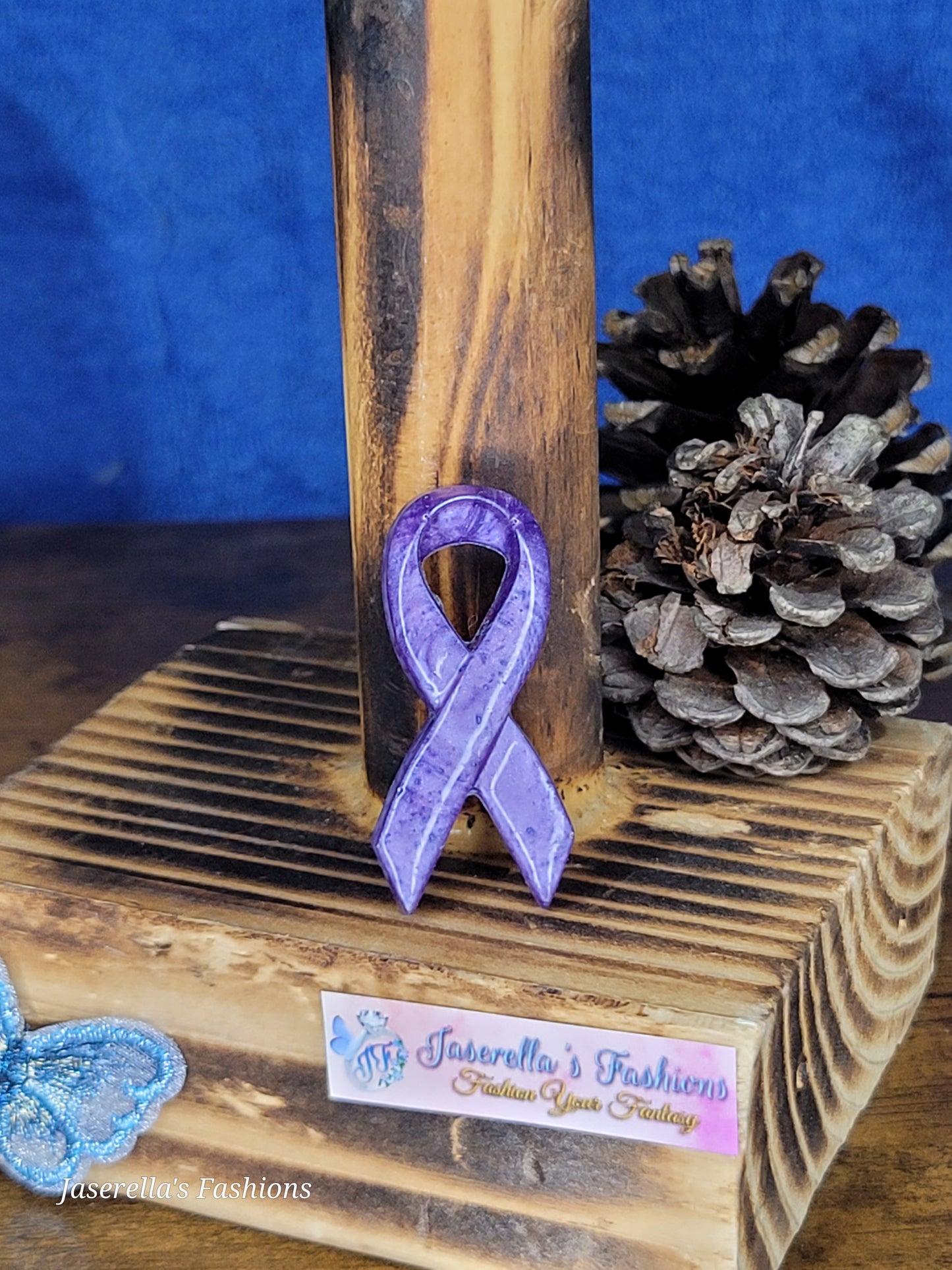Ribbon Pins