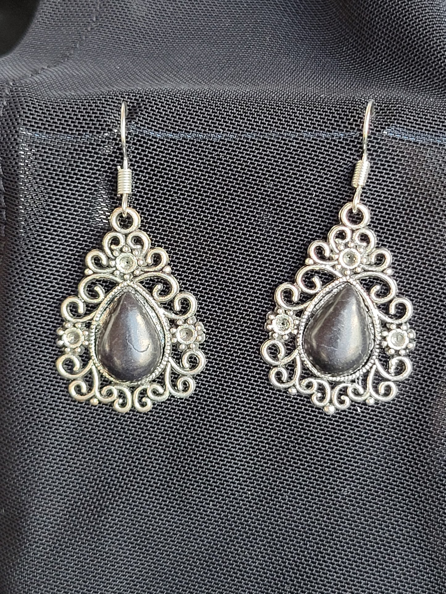 Elegant Teardrop Earrings