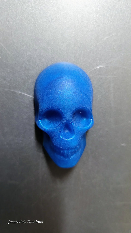 Large Skull Magnet