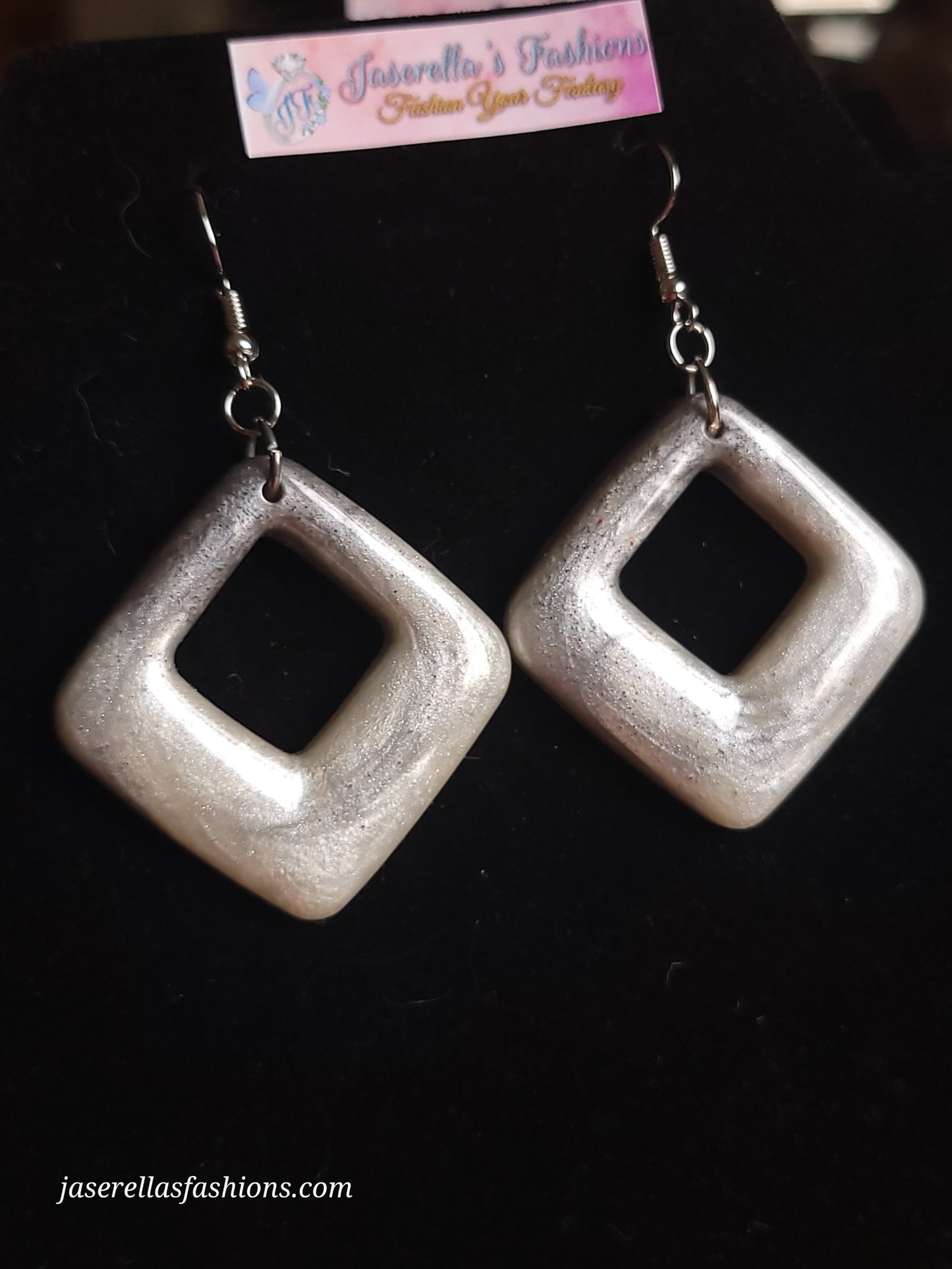 Rounded Diamond Earrings